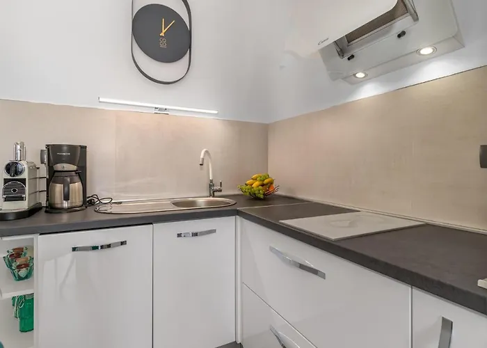 1 Bedroom Cozy In * Jadranovo