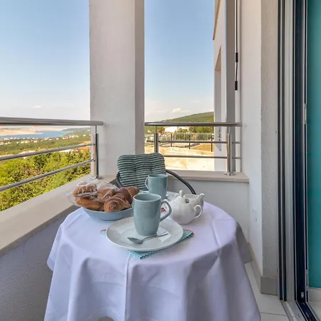 Lovely In With House Sea View *